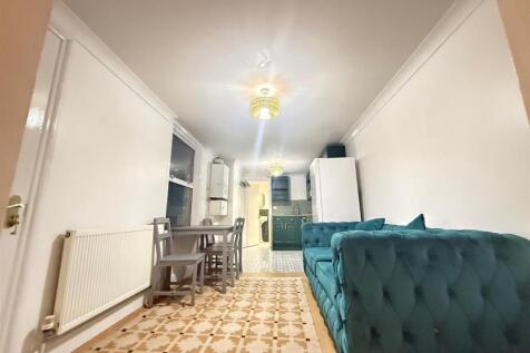 WhatsApp Image 2025-07-02 at 22.18.58_ba6d46c8.jpg