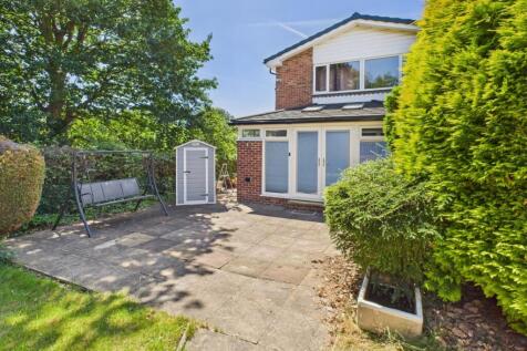 CAM04233G0-PR0026-STILL010