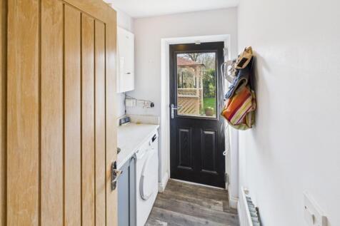 CAM04233G0-PR0017-STILL023 - Copy