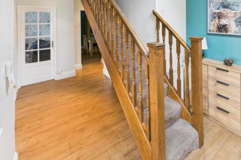 CAM04233G0-PR0021-STILL015