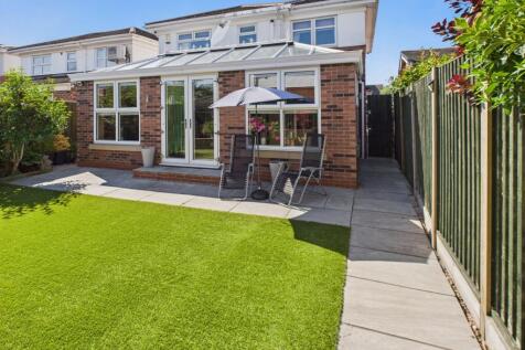 CAM04233G0-PR0025-STILL045