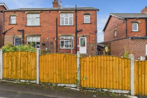 CAM04233G0-PR0035-STILL022