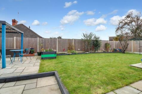 View of the rear garden 