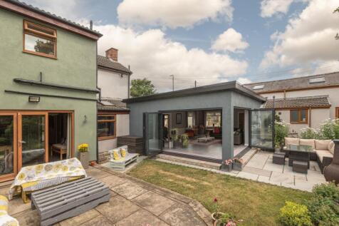 Outside view of the lounge with the bi-fold doors 