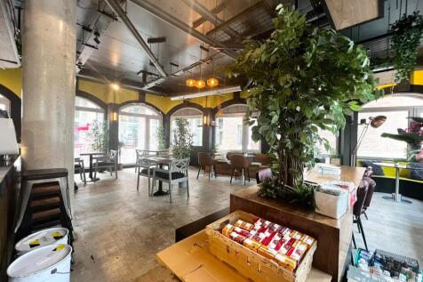 IMG-20251015-WA00...