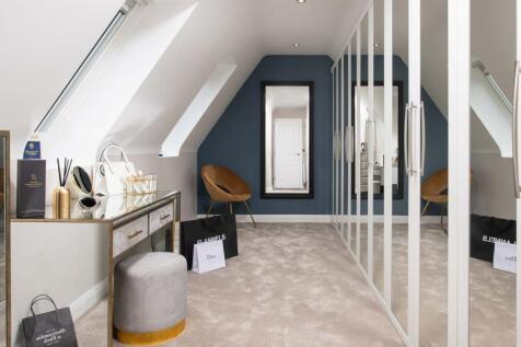 top floor den or dressing room in a detached home