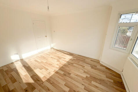 IMG-20251024-WA00...