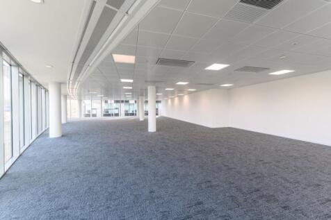 1010 Winnersh Triangle void space 3.jpg