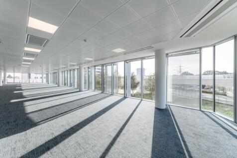 1010 Winnersh Triangle void space 6.jpg