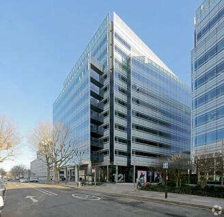 12 Hammersmith Grove.jpg