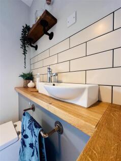 UTILITY ROOM &amp; CLOAKROOM