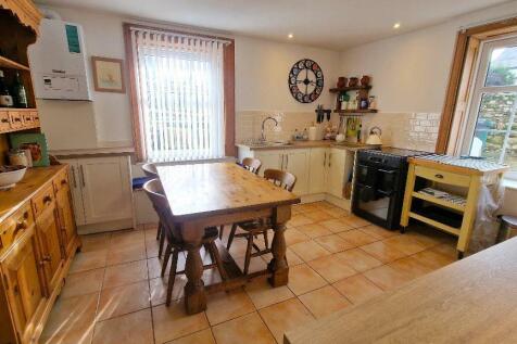 Kitchen / Breakfast Room