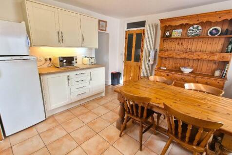 Kitchen / Breakfast Room