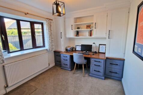 Study/Bedroom 4