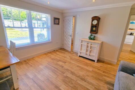 Office/Bedroom 3