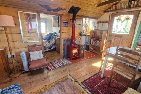 Sitting/Dining Room