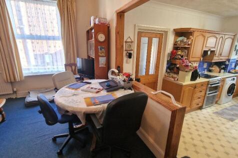 Dining Room to Kitchen