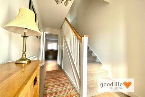 20241005_131635697_iOS12fairhaven.jpg