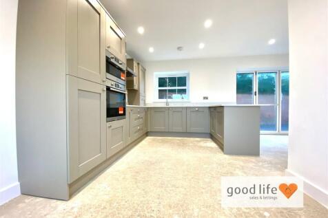 20241227_124618696_iOSloughbrough.jpg