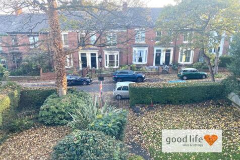 20221101_151245057_iOSthornhilllgardensflat4.jpg