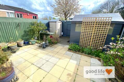 20250422_144036923_iOS353horsleyroad.jpg