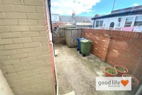 20250324_123433926_iOS23edwinstreet.jpg