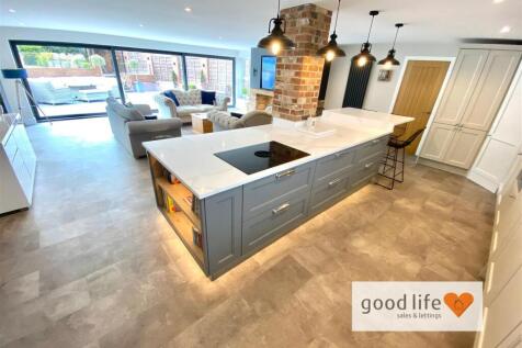 20250508_145004985_iOS10beechbrooke.jpg