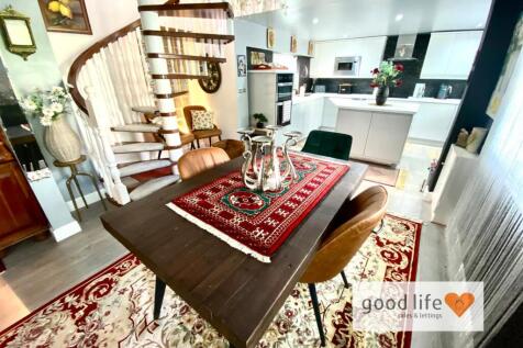 20250613_094701134_iOS2brookside.jpg