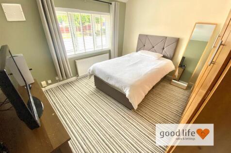 20250624_144319936_iOS19gleneaglesroad.jpg