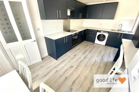 20250724_121412197_iOS21cricklewoodclose.jpg
