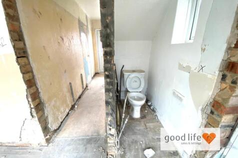 20250903_121012312_iOS43Shaftburyavenue.jpg