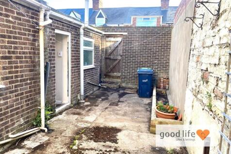20250903_172536648_iOS49thomasstreet.jpg