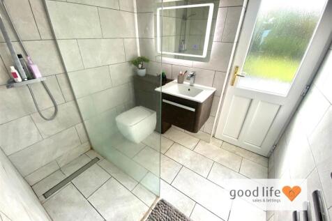 20250917_114322058_iOS25springwell.jpg