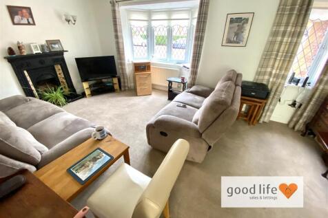 20251013_100834556_iOS39heathfield.jpg