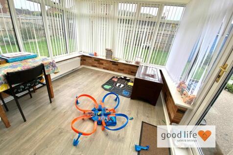 20251013_101114825_iOS39heathfield.jpg