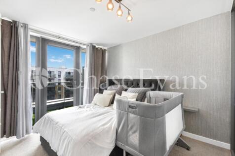 Moro Apartments, New