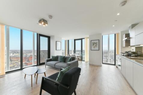 Living Area - Strato