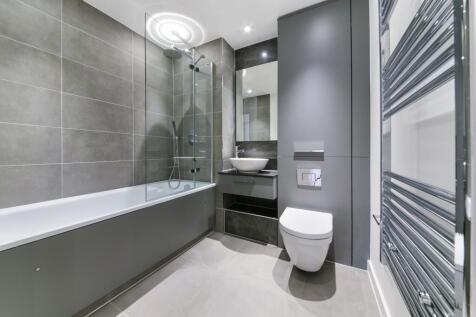 Bathroom - Merchants
