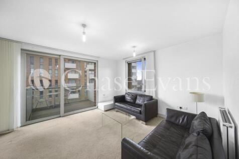 Living Area - St And