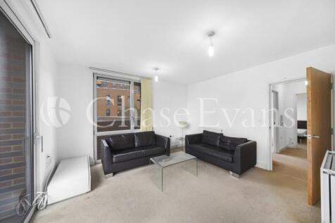 Living Area - St And
