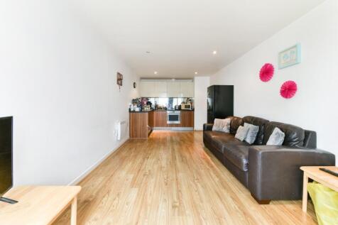 Living Area- Schrier
