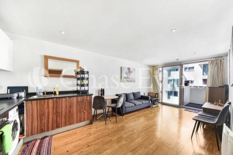Living Area - Schrie