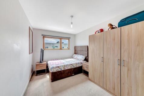 Bedroom - Barking Ce