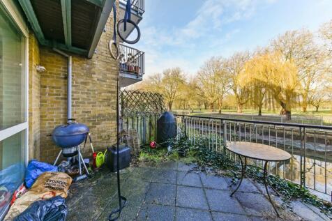 PRINTERS MEWS, 19 (1