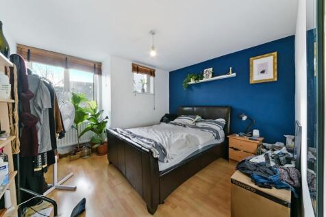 PRINTERS MEWS, 19 (8