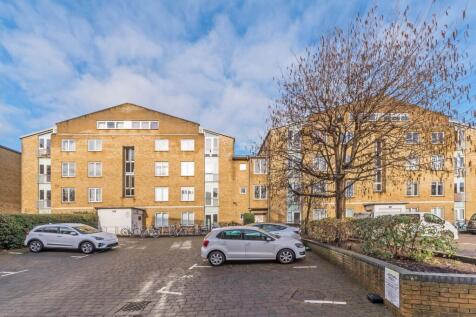 PRINTERS MEWS, 19 (1