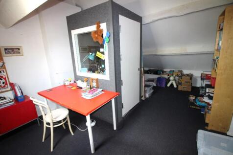 Property Image 25