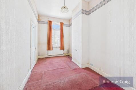 Front Bedroom