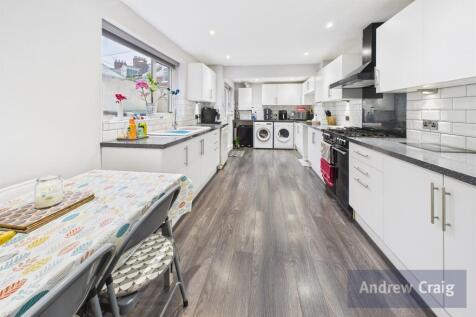 Kitchen/Breakfast Ro