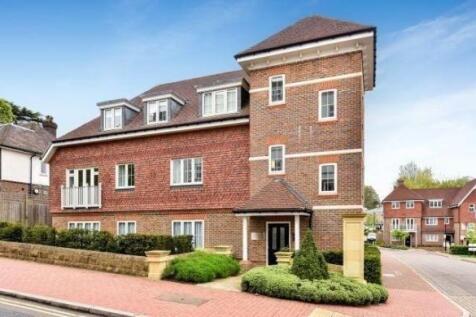 2 Bed Unfurnished Luxury Apartment